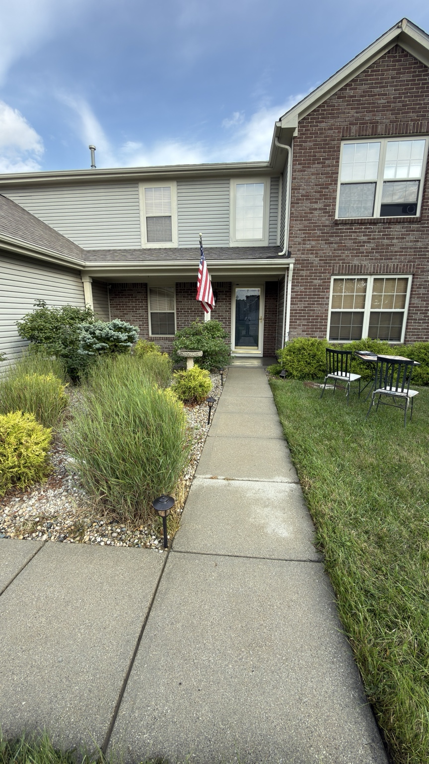 Front walkway after pressure washing