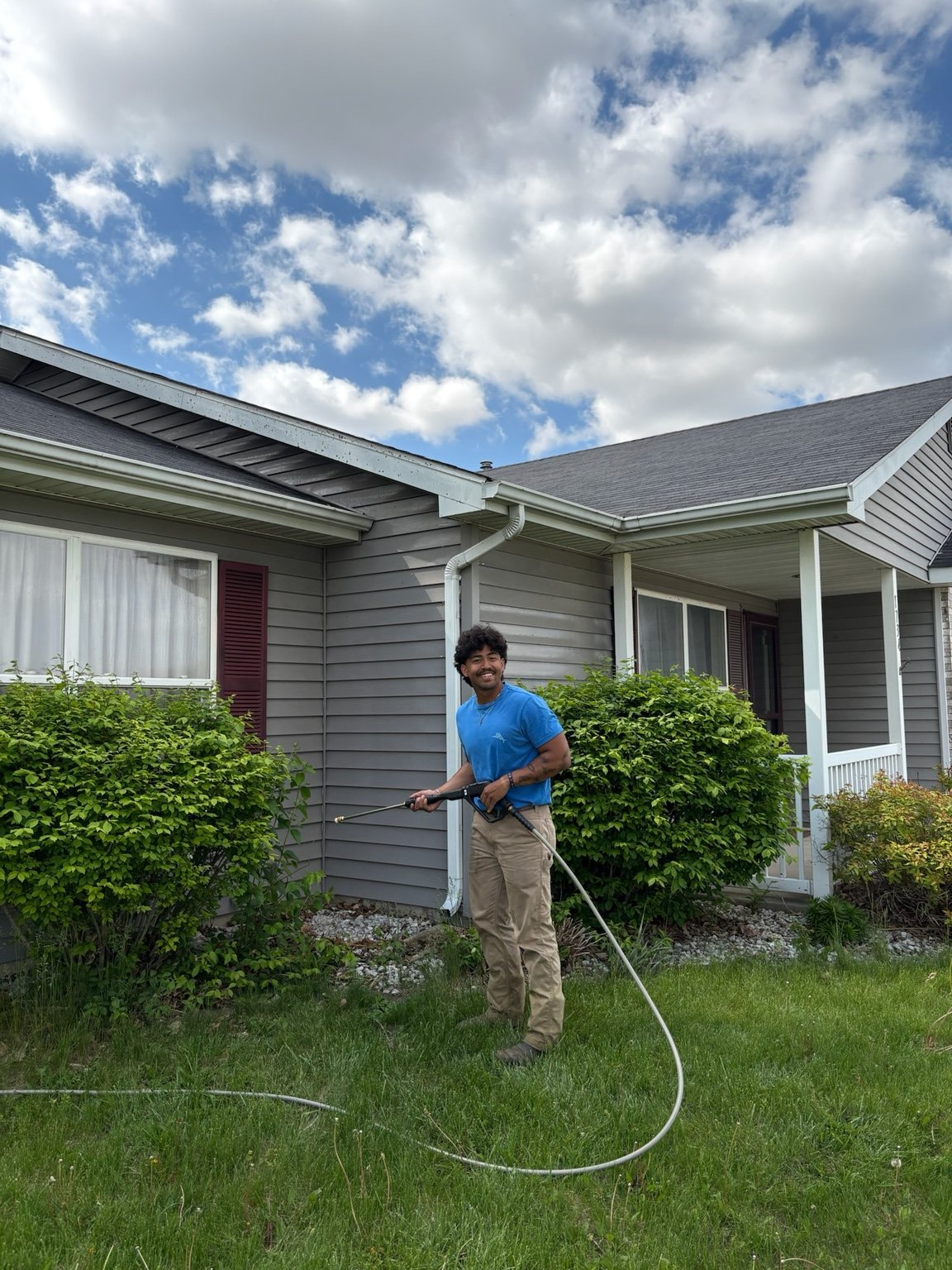 Jon pressure washing